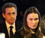 Carla Bruni et Nicolas Sarkozy le 19 mars 2012 à la synagogue Nazareth de Paris lors d\'un hommage rendu aux victimes de la tuerie de Toulouse