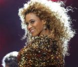 Beyoncé Knowles à Glastonbury le 26 juin 2011. 