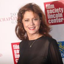 Susan Sarandon au Chaplin Gala Award, lors de l'hommage rendu à Catherine Deneuve le 2 avril 2012 à New York.