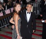 George Clooney et Sarah Larson