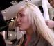 Marie chez le coiffeur dans les Anges de la télé-réalité 4, vendredi 27 avril 2012, sur NRJ 12