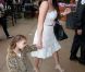 Paris Hilton assiste au lancement de la marque de sa mère Kathy à Los Angeles le 2 mai 2012