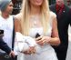 Paris Hilton assiste au lancement de la marque de sa mère Kathy à Los Angeles le 2 mai 2012