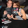 Lisa Rinna et son associé présentent leur livre The Big Fun Sexy Sex Book, à New York le 3 mai 2012