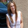 Jennifer Love Hewitt se promène dans les rues de Los Angeles à la fin du mois d'avril 2012