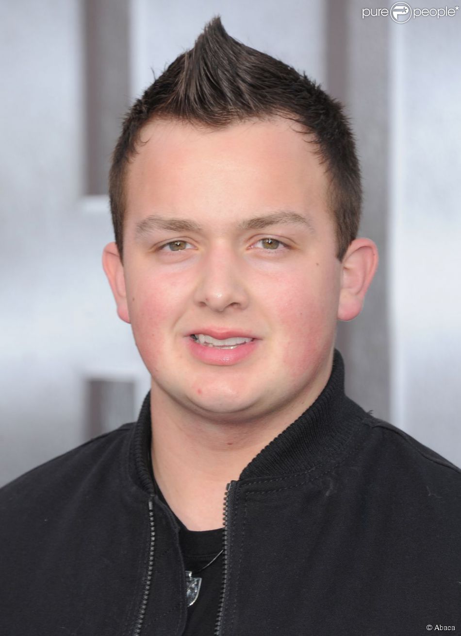 Noah Munck's Instagram, Twitter & Facebook on IDCrawl
