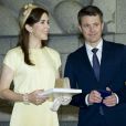 Frederik et Mary de Danemark ont entamé leur visite officielle en Corée du Sud le 10 mai 2012.