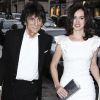 Ronnie Wood et Sally Humphreys à Londres le 15 mai 2012.
Ronnie Wood, depuis son divorce avec Jo, enchaîne les jeunes conquêtes : après Ekaterina Ivanova (2008-2009), Ana Araujo (2010-2011) et Nicola Sargent (2011), il s'affiche au printemps 2012 avec Sally Humphreys.