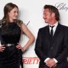 Sean Penn et la lauréate Shailene Woodley lors de la remise des Trophées Chopard à Cannes le 17 mai 2012