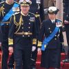 La princesse Anne et son mari le vice-amiral Timothy Laurence, devant le prince Andrew, duc d'York.
La reine Elizabeth II, avec son époux le duc d'Edimbourg, des membres de sa famille et ses invités de marque, assistait le 19 mai 2012 à Windsor à la grande parade des forces armées britanniques donnée en l'honneur de son jubilé de diamant.