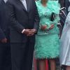 Le roi Mswati III du Swaziland et l'une de ses treize épouses. La reine Elizabeth II, avec son époux le duc d'Edimbourg, des membres de sa famille et ses invités de marque, assistait le 19 mai 2012 à Windsor à la grande parade des forces armées britanniques donnée en l'honneur de son jubilé de diamant.