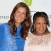 Kate Walsh et Chandra Wilson lors de la soirée Brass Ring Award organisée par l'association United Friends of the Children à l'hôtel Beverly Hilton à Hollywood le 21 mai 2012