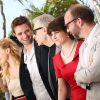 Sarah Gadon, Robert Pattinson, David Cronenberg, Emily Hampshire et Paul Giamatti lors du photocall du film Cosmopolis le 25 mai 2012 au Festival de Cannes