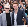 David Cronenberg et Robert Pattinson lors du photocall du film Cosmopolis le 25 mai 2012 au Festival de Cannes