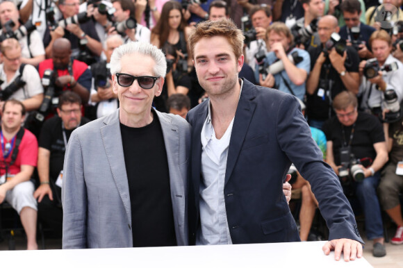 David Cronenberg et Robert Pattinson lors du photocall du film Cosmopolis le 25 mai 2012 au Festival de Cannes
