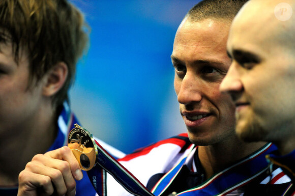 Frédérick Bousquet peut avoir le sourire le 27 mai 2012 à Debrecen après sa victoire sur 50 mètres nage libre lors des championnats d'Europe