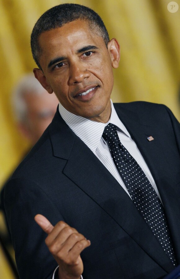 Barack Obama a décoré certains de ses héros : le président des Etats-Unis remettait dans l'après-midi du 29 mai 2012 la Médaille présidentielle de la liberté à des personnalités majeures, dont Bob Dylan, dans la salle Est de la Maison Blanche.