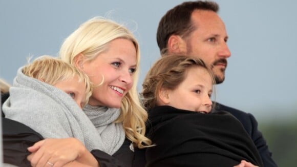 Harald et Sonja de Norvège : Une fête inoubliable à ciel ouvert et en famille