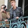 Justin Bieber, de passage à Paris, fait une halte par les locaux d'Universal Music France, à Paris, le vendredi 1er juin 2012.