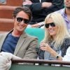 Vincent Cerutti et son amie lors du 6e jour du tournoi de Roland-garros, le vendredi 1er juin 2012.