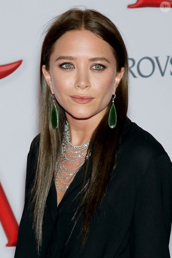 Mary-Kate Olsen lors des CFDA Awards 2012 au Alice Tully Hall, Lincoln Center. New York, le 4 juin 2012.