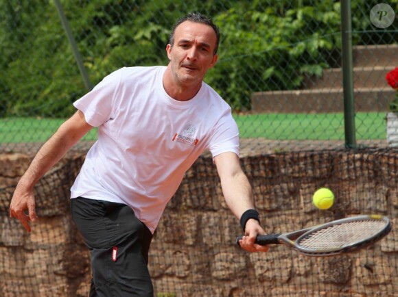 Pascal Sellem le 5 juin 2012 lors du Trophée des Personnalités disputé au Petit Jean-Bouin à quelques pas de Roland-Garros durant son match face à Benjamin Castaldi