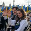 La famille royale de Suède célébrait le 6 juin 2012 la Fête nationale, se rassemblant en fin d'après-midi pour la traditionnelle parade en carrosse de Drottningholm à Skansen, avant un dîner officiel au palais.