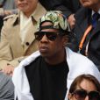 Jay-Z, très concentré, lors de la demi-finale hommes du tournoi de tennis de Roland Garros le vendredi 8 juin 2012