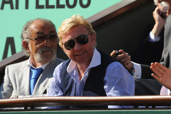 Boris Becker lors de la demi-finale hommes du tournoi de tennis de Roland Garros le vendredi 8 juin 2012