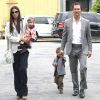 Matthew McConaughey et Camila Alves avec leurs enfants Levi et Vida en juin 2011 à Santa Monica