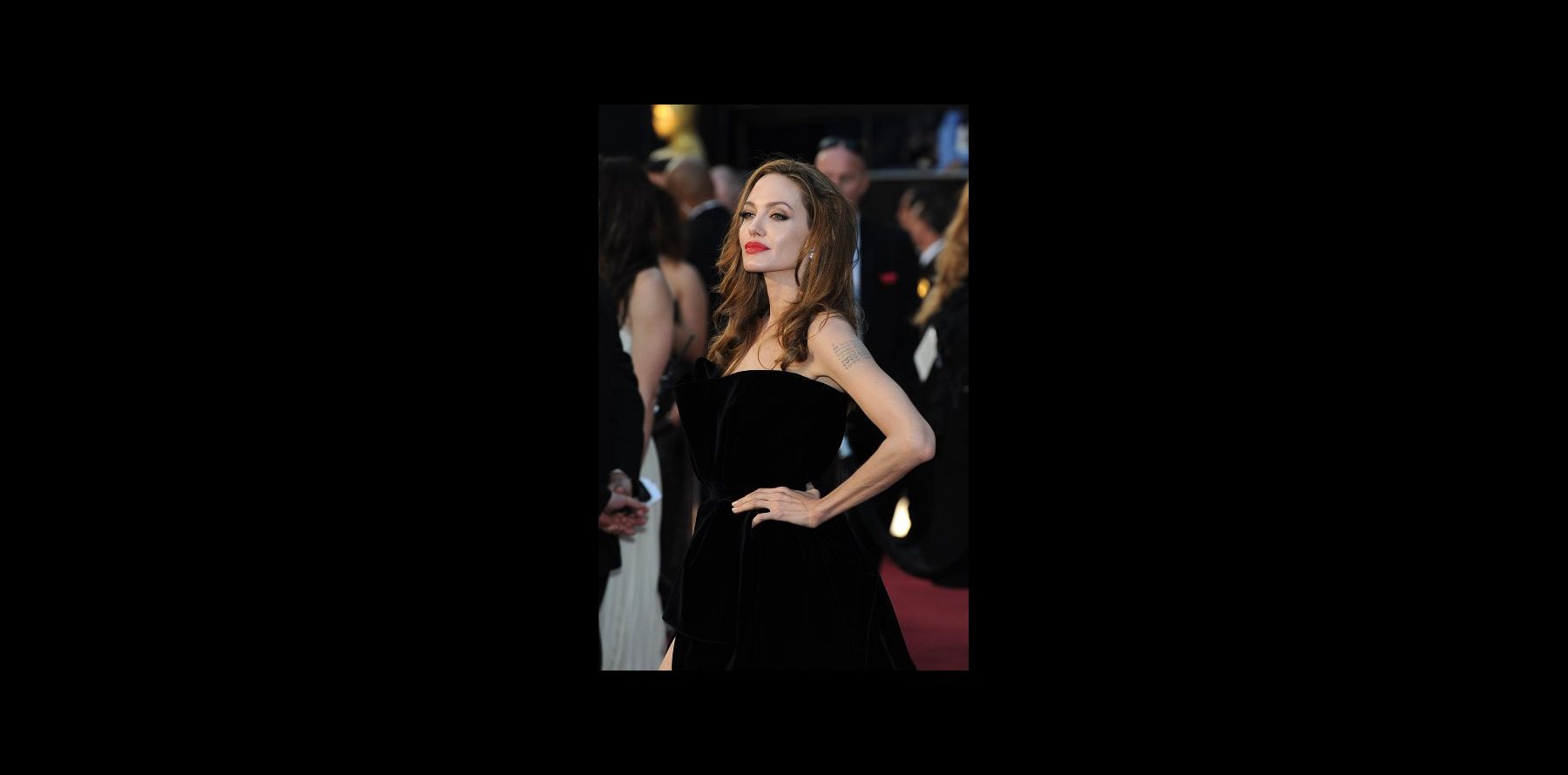 Fifty Shades Angelina Jolie et Scarlett Johansson dans un Twilight