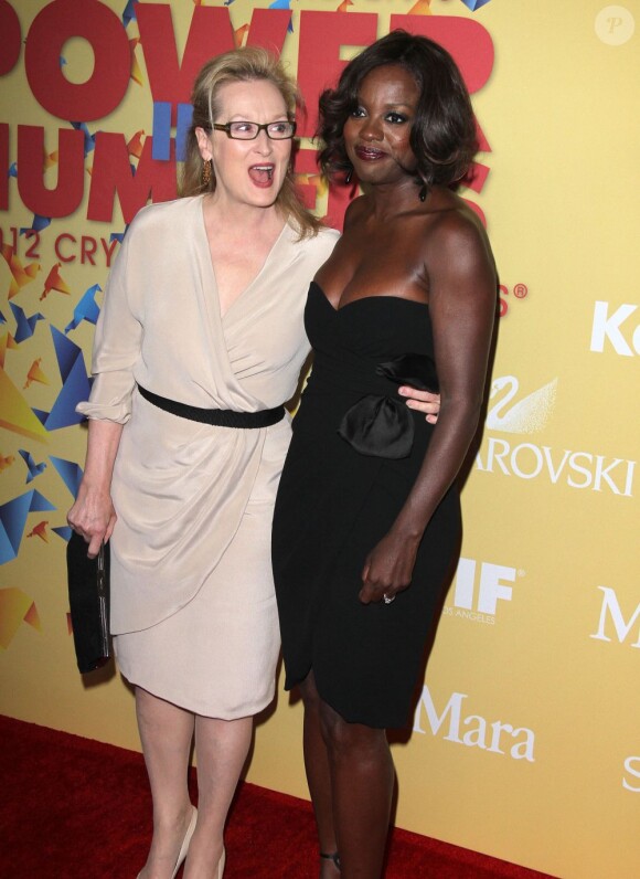 Meryl Streep et Viola Davis lors de la soirée Women in Film + Crystal Awards, à Beverly Hills le 12 juin 2012