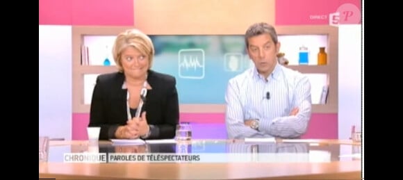Michel Cymes et Marina Carrère d'Encausse dans Allô Docteurs