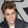 Justin Bieber conviait ses fans à une séance de dédicaces au magasin J&R, à New York, le mardi 19 juin 2012.