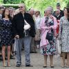 La reine Margrethe II de Danemark, entourée de son mari le prince Henrik (le bras en écharpe), de la princesse Mary, du prince Joachim et de la princesse Marie, et de la princesse Benedikte, donnait dans l'après-midi du 19 juin 2012 à Fredensborg la garden party 'Le Danemark bénévole', pour rendre hommage à l'action des bénévoles du pays.