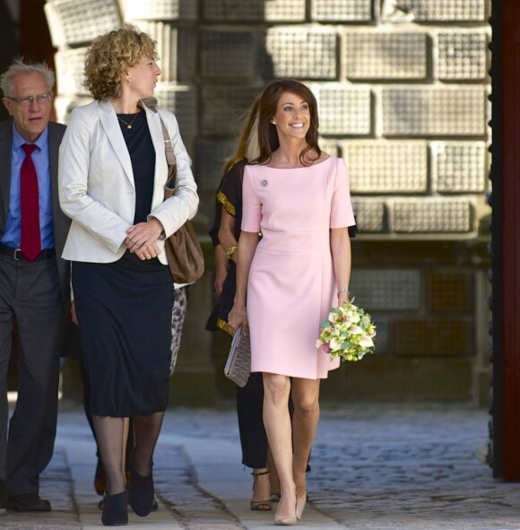 Tout sourire, la princesse Marie de Danemark lors du jubilé du 65e anniversaire de la commission nationale danoise pour l'UNESCO, le 26 juin 2012 au château de Kronborg, à Elseneur.