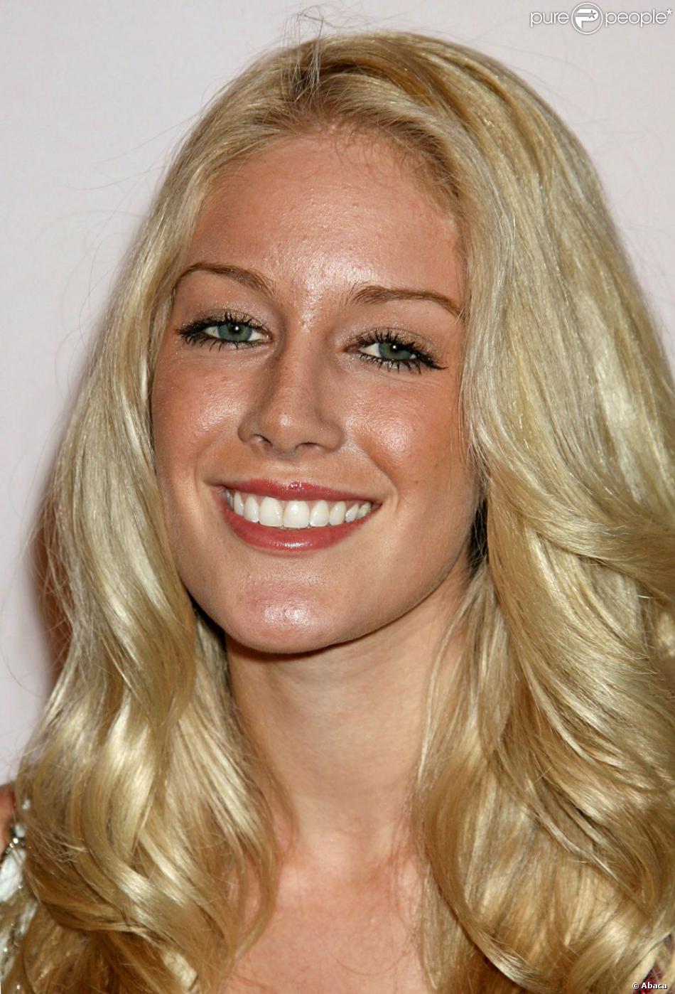 Heidi Montag affiche déjà un nouveau visage en mars 2008. - Purepeople