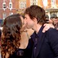 Tom Cruise et Katie Holmes, en juin 2005 à Londres.