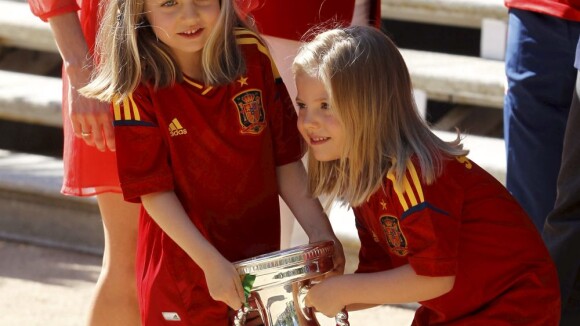 Les princesses Letizia, Leonor et Sofia fêtent la Roja et les héros de l'Euro