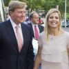 Le prince Willem-Alexander et la princesse Maxima des Pays-Bas le 30 juin 2012 à Amsterdam pour la première d'une pièce de théâtre abordant le thème de l'esclavage dans les anciennes colonies néerlandaises.