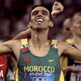 Hicham el Guerrouj dans cette image extraite du clip  Survival , l'hymne des Jeux Olympiques signé par le trio Muse, juillet 2012.