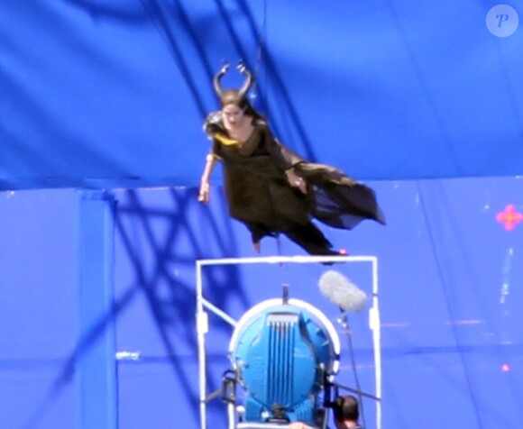 Angelina Jolie sur le tournage de Maleficent en Angleterre. Le 11 juillet 2012.
