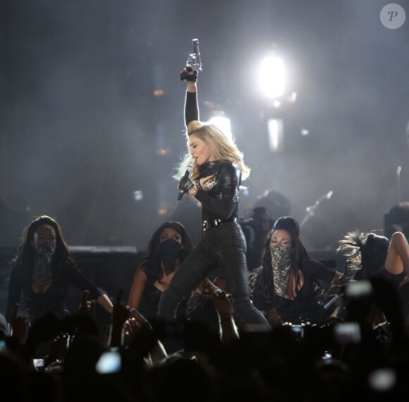 Madonna sur la scène du Stade de France, le 14 juillet 2012.