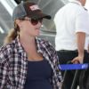 L'actrice Reese Witherspoon à l'aéroport de Los Angeles, le 19 juillet 2012.