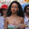 Rihanna écume les boutiques de Saint-Tropez. Le 23 juillet 2012.
