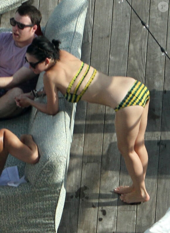 Katy Perry dévoile une silhouette sexy en bikini à Miami. Le 27 juillet 2012.