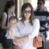 Rachel Bilson une maraine radieuse à Los Feliz, Los Angeles, le 28 juillet 2012.