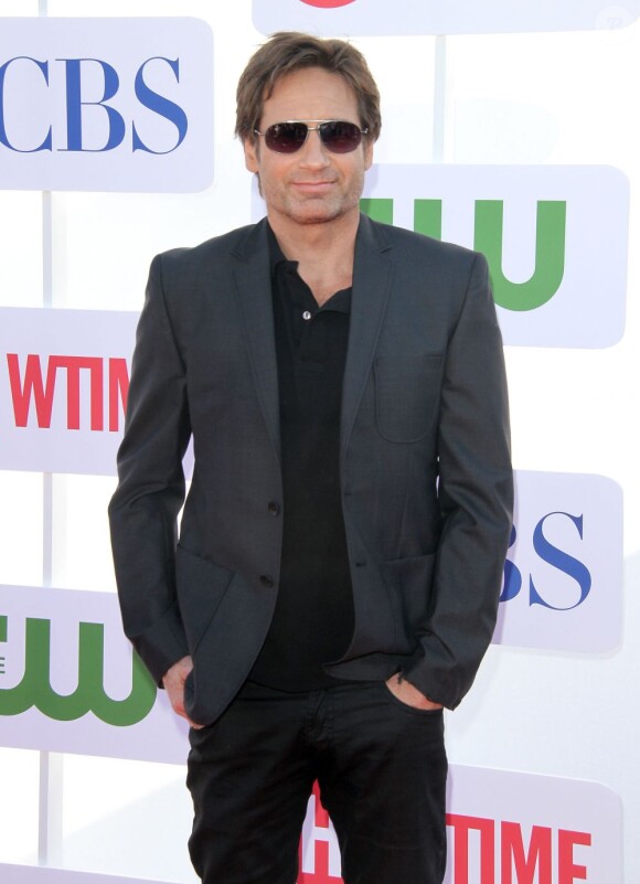 David Duchovny, chic lors de la soirée organisée par les chaînes CBS, Showtime et CW à Los Angeles le 29 juillet 2012
