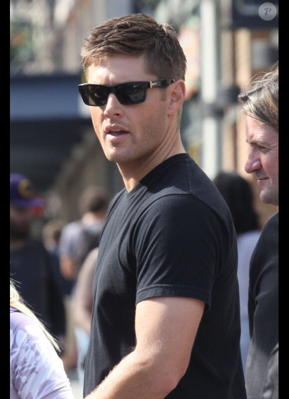 Jensen Ackles sur le tournage de la série Supernatural le 1 août 2012 à Vancouver