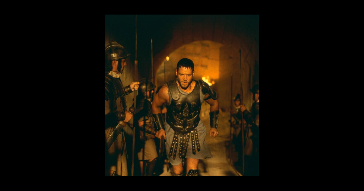 Marc Alfos : Mort de la voix de Russell Crowe - Purepeople